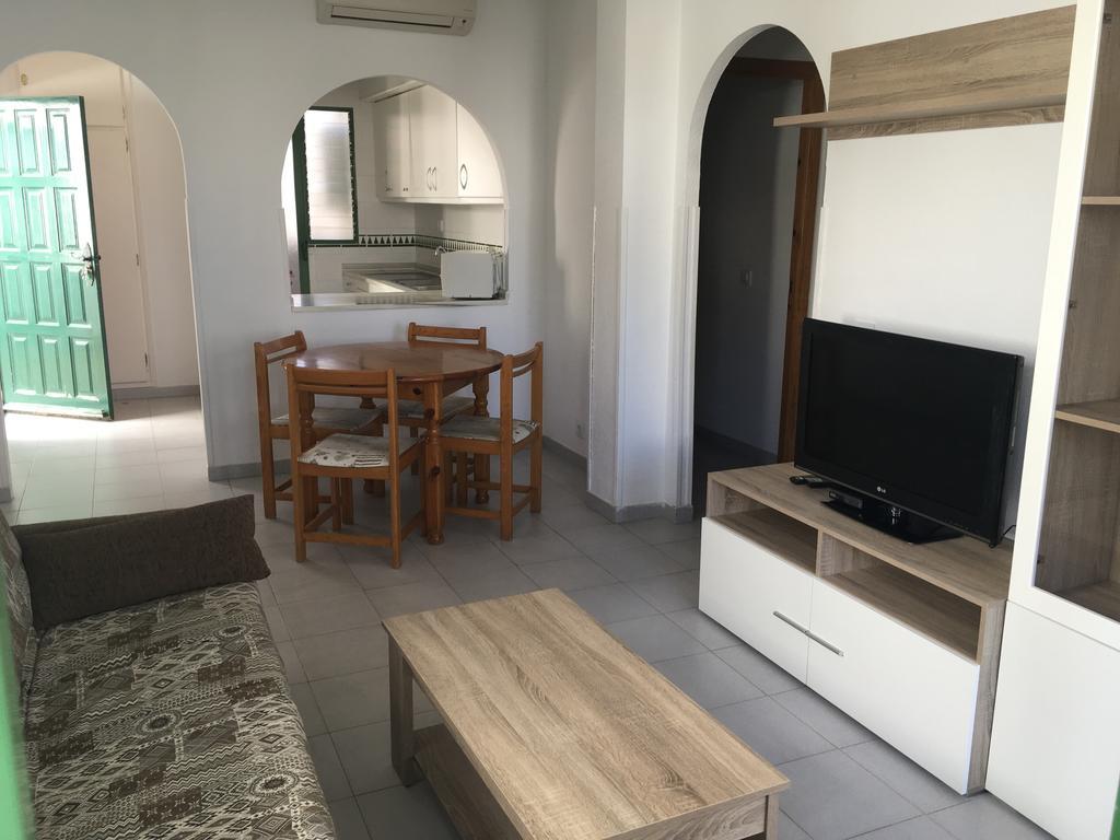 Apartamentos Torrelaguna 베라 외부 사진
