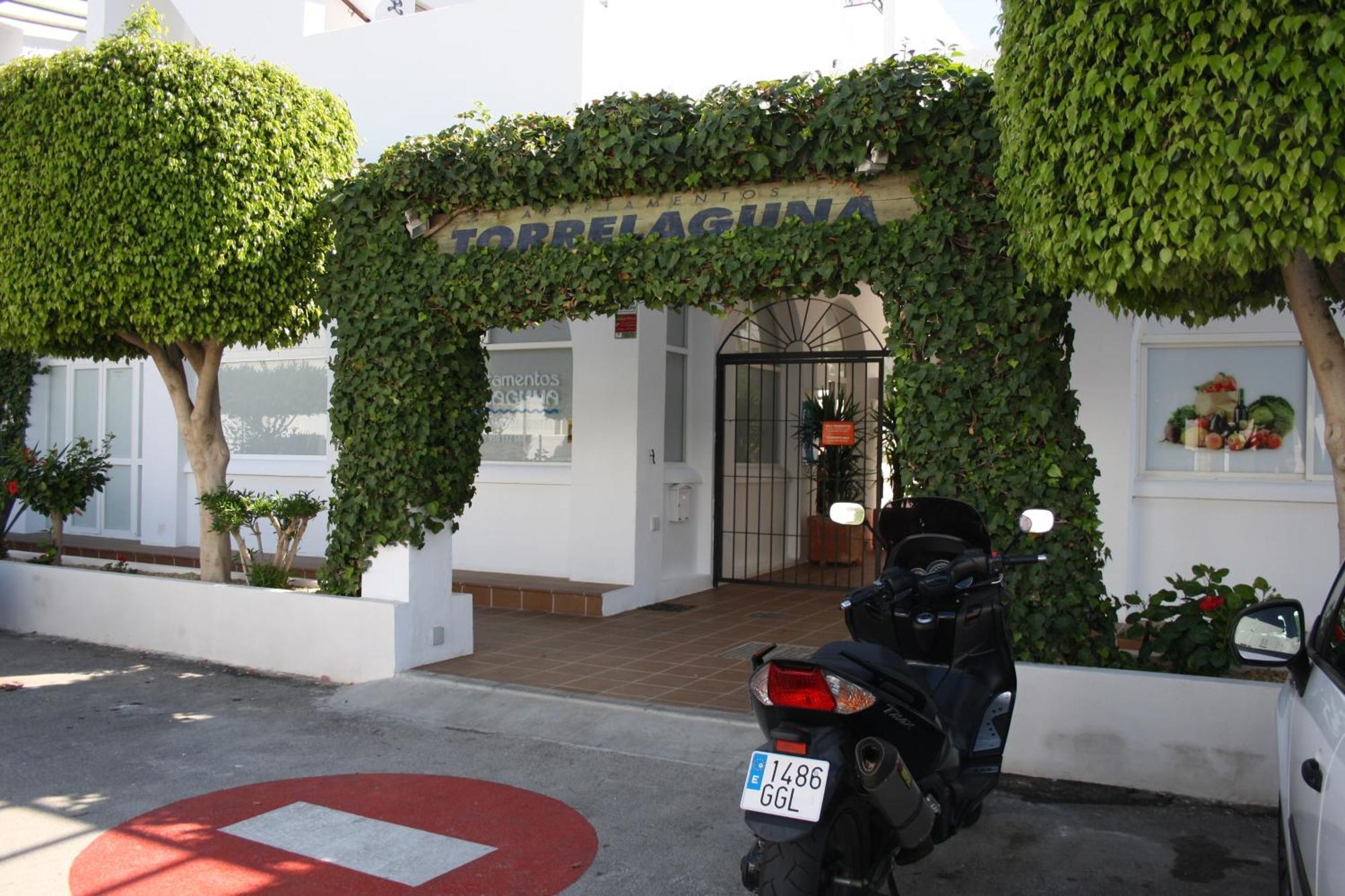 Apartamentos Torrelaguna 베라 외부 사진