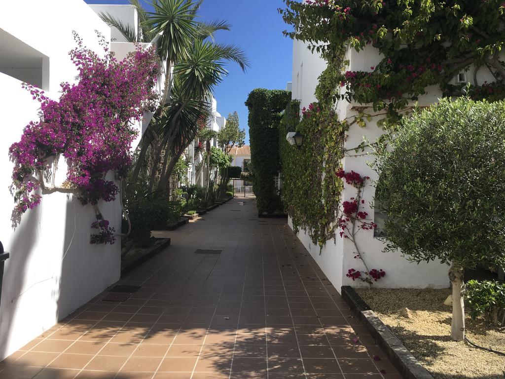 Apartamentos Torrelaguna 베라 외부 사진